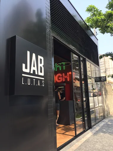 Entrada da JAB L.U.T.A.S